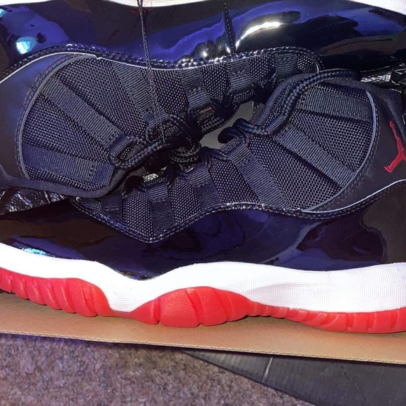 Retros - Picture 15 of 16